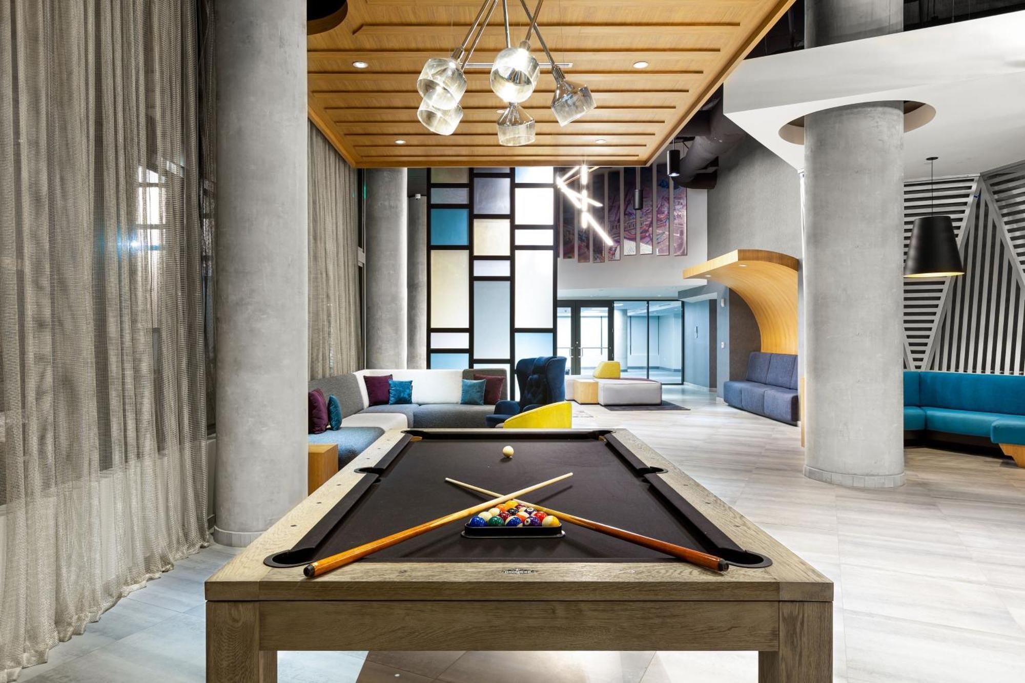 Aloft Hotel 3*